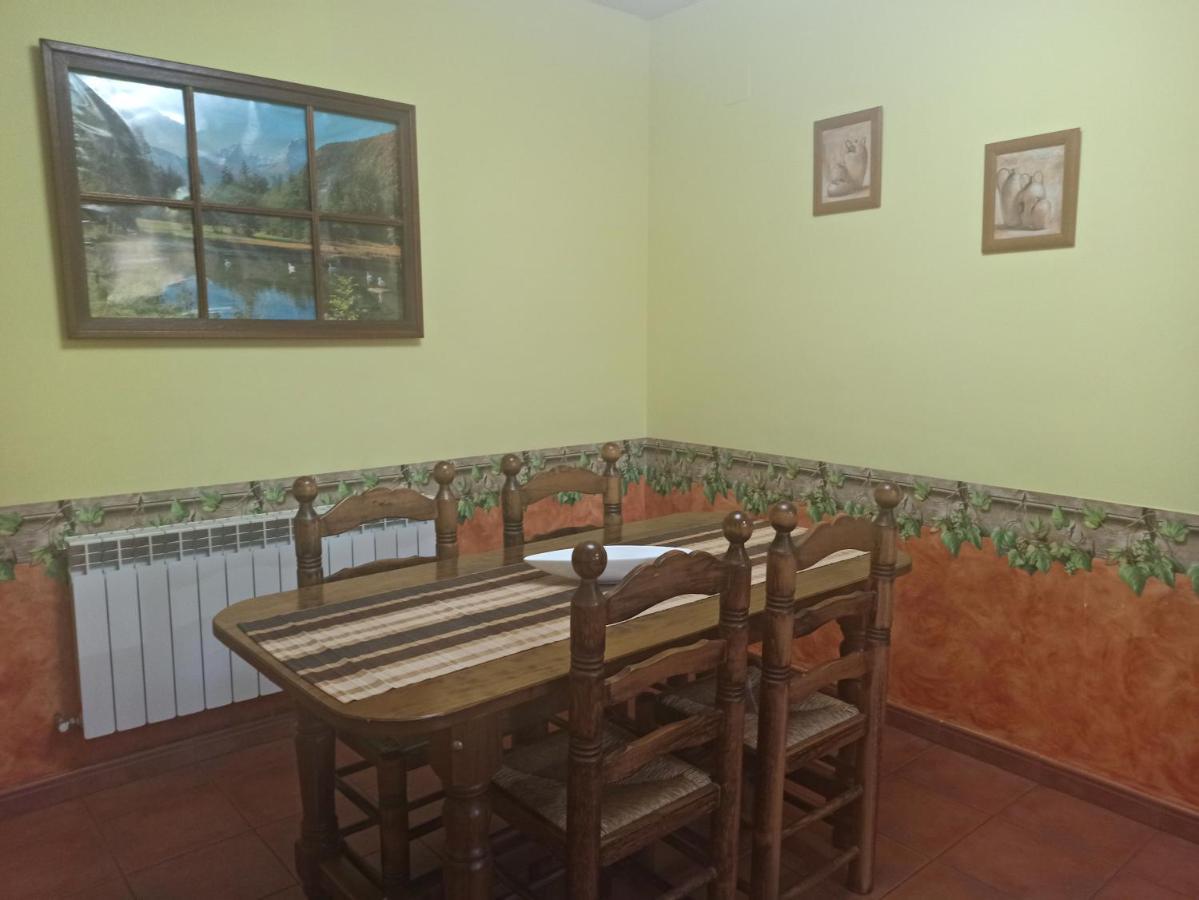 Casas de Lázaro Casas Rurales Montemayor מראה חיצוני תמונה